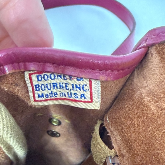 Dooney & Bourke Hand Painted Magenta Pink & Peanut Leather Carrier Bag (R701) - Picture 9 of 15